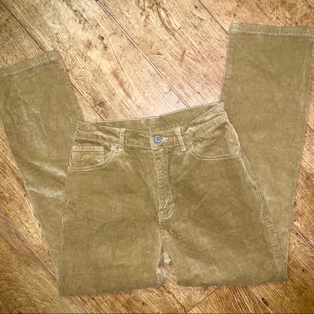 NWT Brandy Melville Corduroys